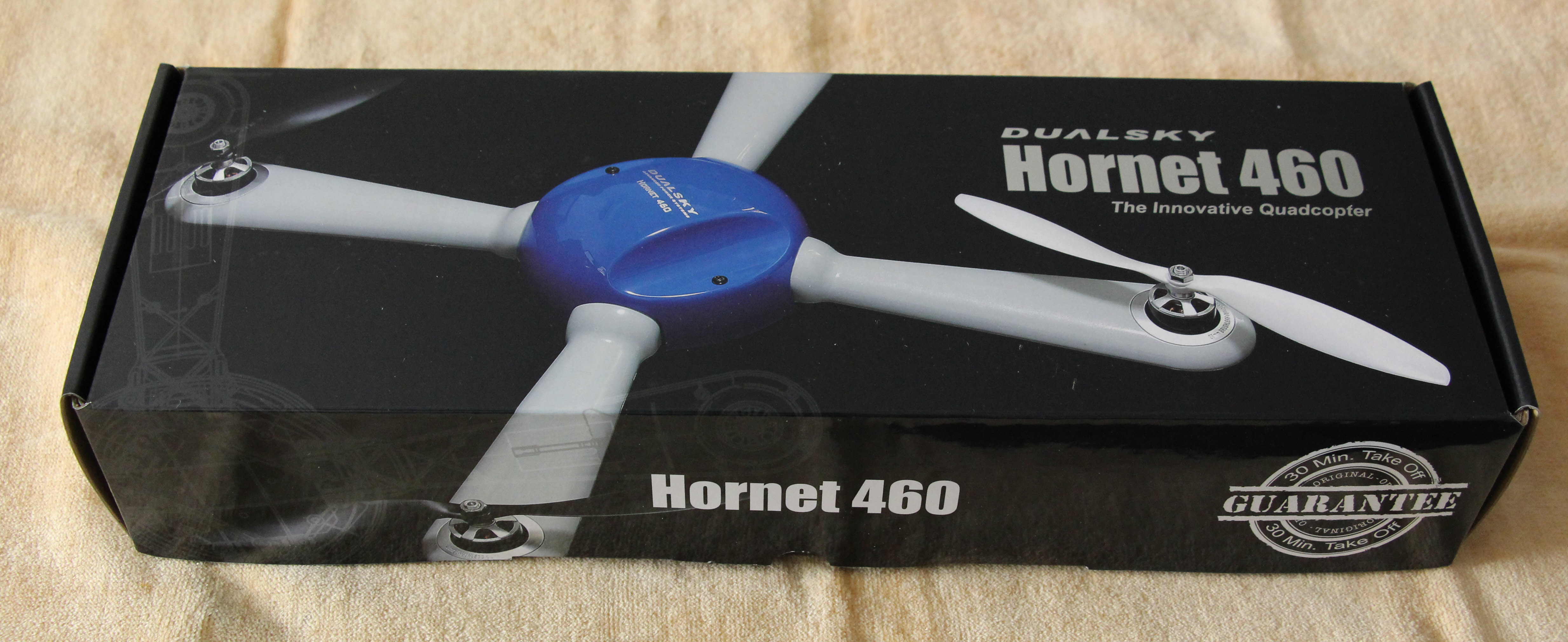 Dualsky HORNET 460 Quadrocopter ARTF ist heute bei mir eingetroffen