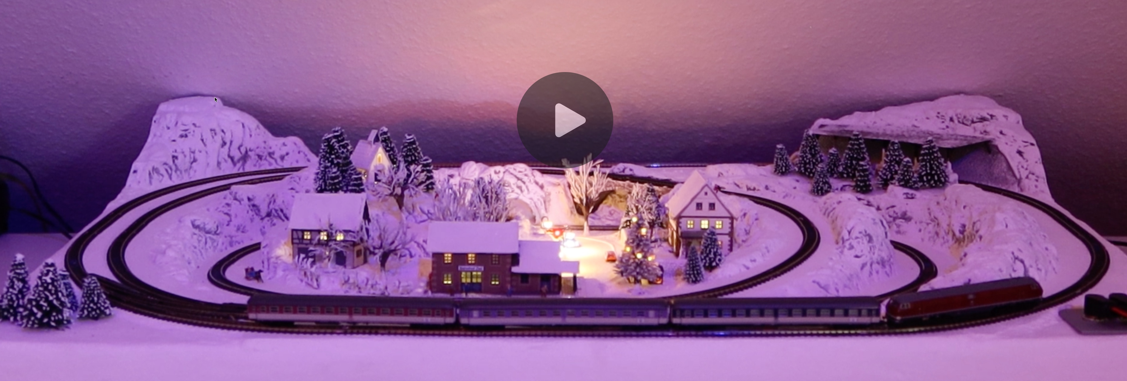 Die erste Fahrt mit dem fertigen digitalen Zug V320 mit 3 Pop Wagen und Beleuchtung (Märklin 88320, 87402)
